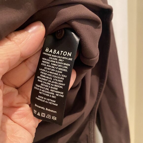 Aritzia Babaton Henley V-Neck Bodysuit - Picture 2 of 4